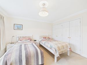 Photo 6- click for photo gallery